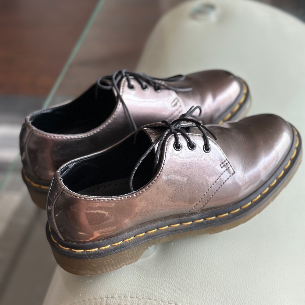 Doc Martens 1461 women's patent leather Oxford shoes size 6